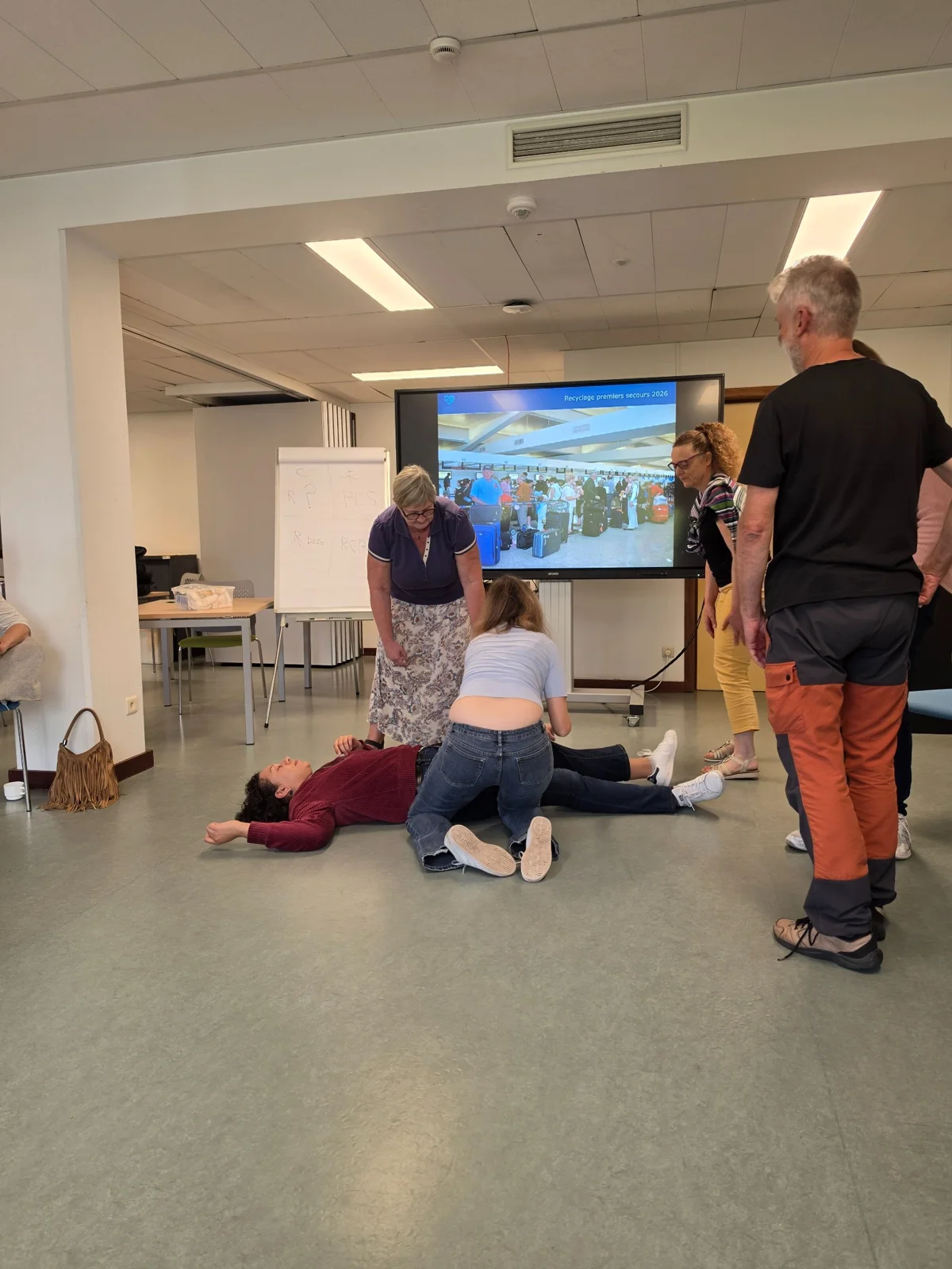 Les gestes expliqués pendant la formation